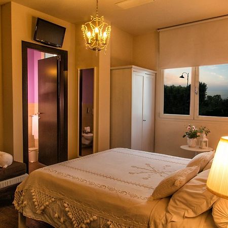 Bahita - Betty'S B&B Gabicce Mare Eksteriør bilde