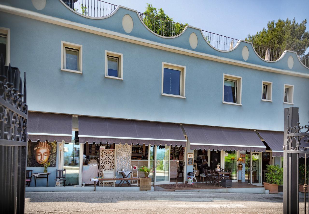 Bahita - Betty'S B&B Gabicce Mare Eksteriør bilde